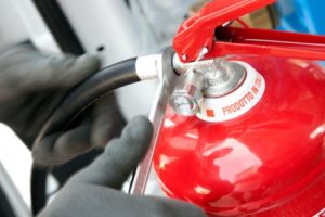 manutenzione-estintori-amer_57475d260e522 Antincendio Antinfortunistica Estintori Sicilia